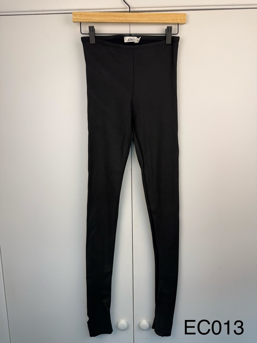 AIKO Black Stirrup Leggings Size S Made in USA